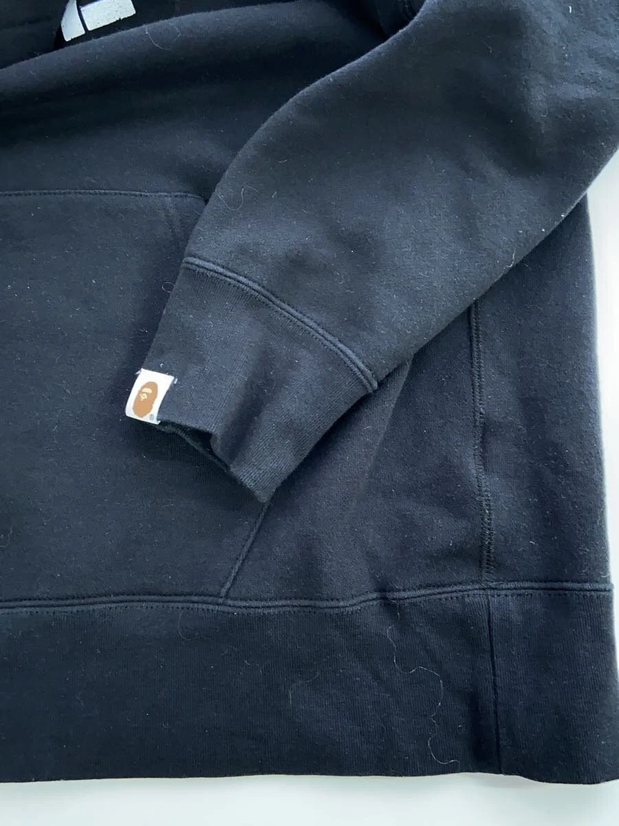 A BATHING APE (BAPE) Felpa con cappuccio A BATHING APE nera M usata