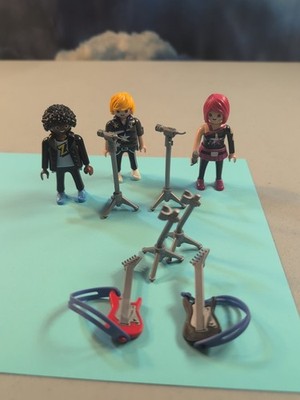 Playmobil 5605 City Life Rock Star Band w/Guitar Set Complete