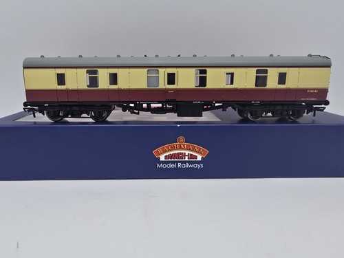 #6865 Bachmann 39-177C Mk 1 BG Vollbremse`M80565` in BR purpurrot & creme. | Condition: New