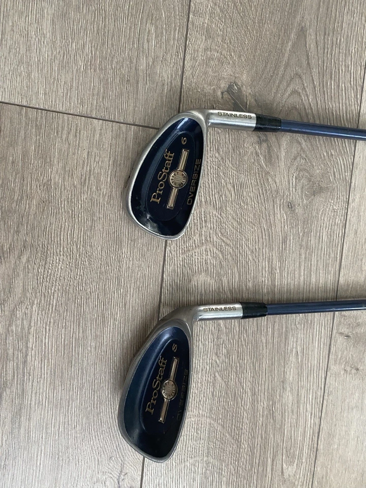 Wilson Pro Staff Oversize Offset sand Wedge &6 Iron Graphite Shaft Regular Flex - Image 2 of 4