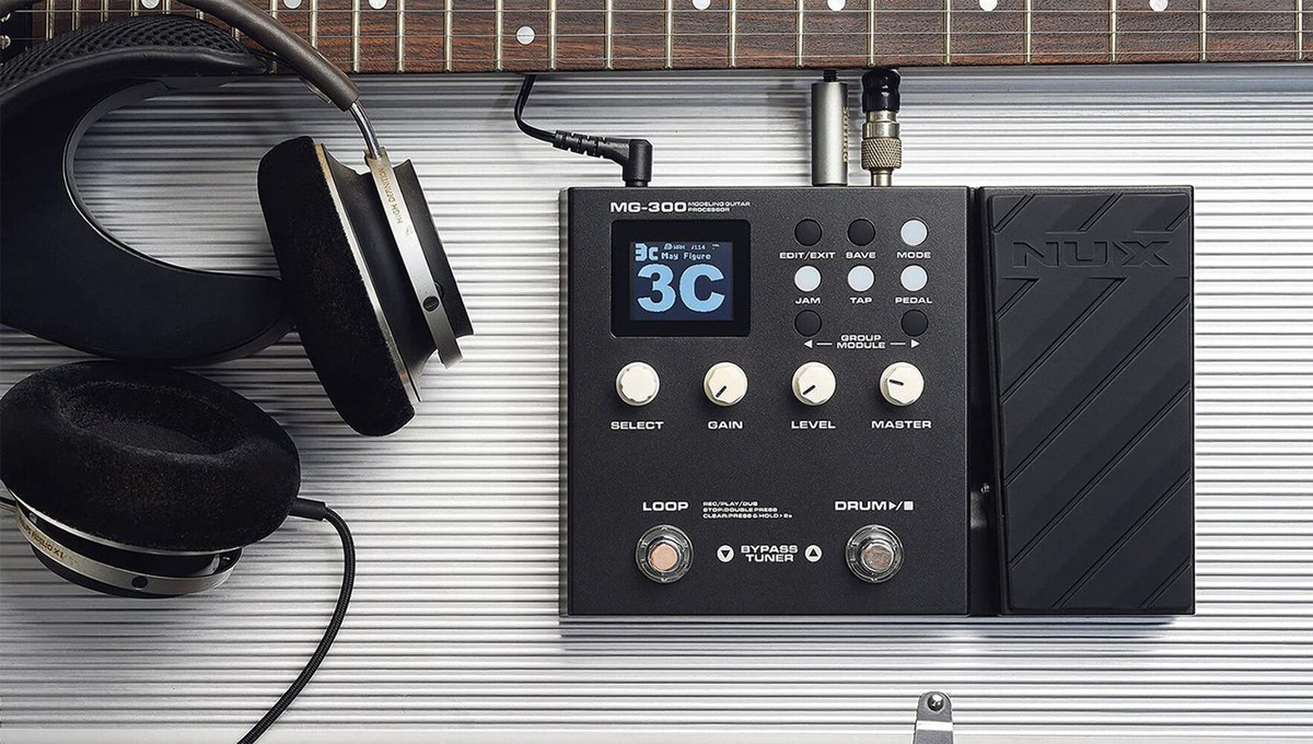 NUx MG-300 Guitar Multi-Effects Processor, Amp Modeling, TSAC-HD