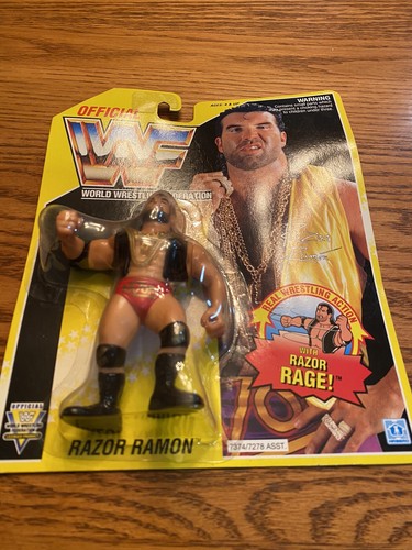 Razor Ramon WWF Hasbro Yellow Card Series 7 1993 M...
