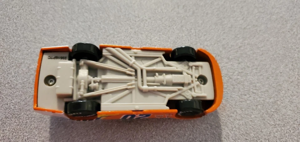 Toyota Camry 2016 Lionel Matt Kenseth Tide 1/64 NASCAR Foto 4 de 4