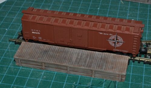 Produits MP Wooden Dock N Scale, diorama loading ramp platform # N006 - Picture 2 of 2