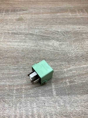8373700 Other Relay Fits for BMW 5 E39
