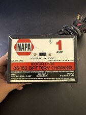 NAPA 85-152 motorcycle battery charger manufactured by Schumacher Electric Va8
