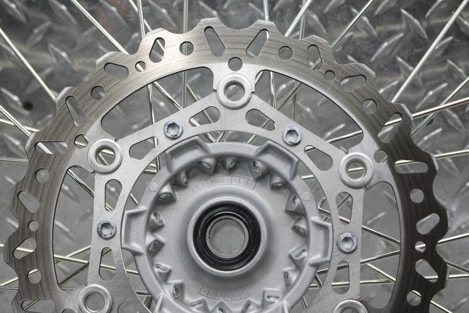 2012 YAMAHA YZ250F FRONT TAKASAGO EXCEL WHEEL RIM J21X1.60 & ROTOR 2.93MM - Image 2 of 4