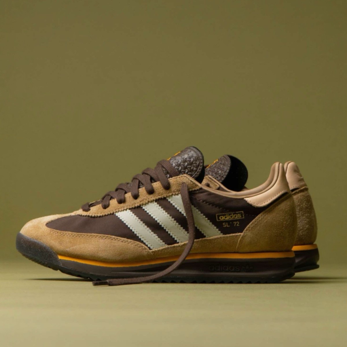 [ADIDAS] アディダス スニーカー SL 72 RS ブラウン アディダス SL 72 RS - ブラウン | アディダス ジャパン