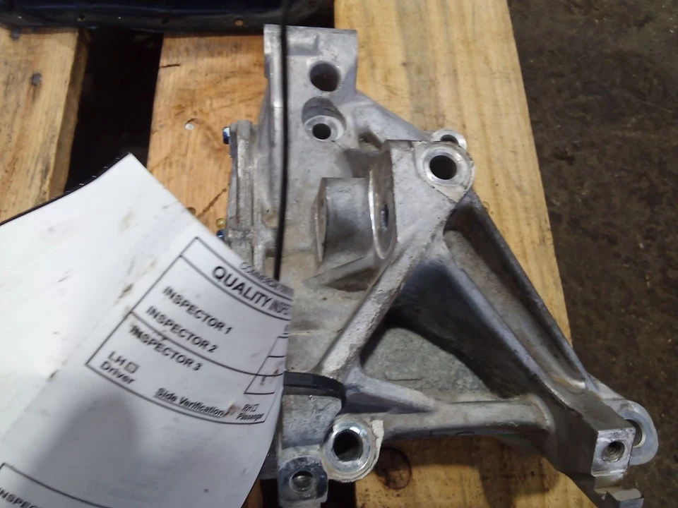 Coolant Pump 2.0L Naturally Aspirated Fits 16-23 CIVIC 3926588 - Изображение 2 из 4