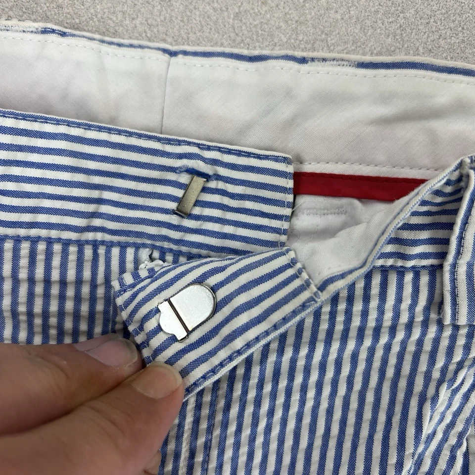 Cutter & Buck Golf Shorts Blue White Striped Pleated Seersucker Men’s Size 35 - Image 4 of 4