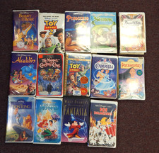 Disney Clamshell VHS Lot of 14 (Cinderella, Little Mermaid, Snow White, Aladdin)