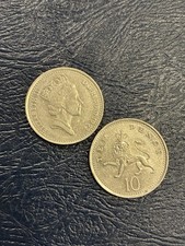 Pair Of 1992 10 Pence Coins - Queen Elizabeth II Obverse