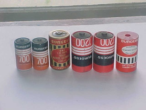 6 Vintage Burgess Battery Batterys FREEPORT ILLINOIS