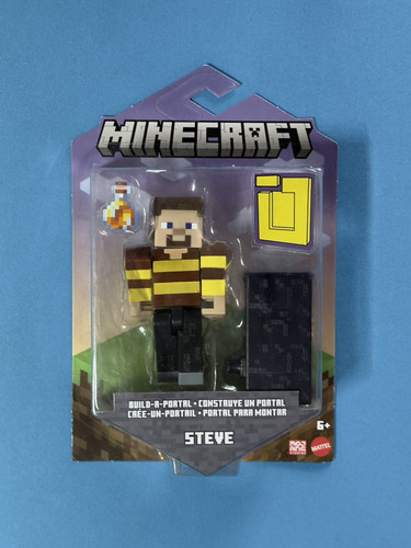2021 Minecraft Build A Portal Figure Steve In Bee Shirt w/Potion Brand New