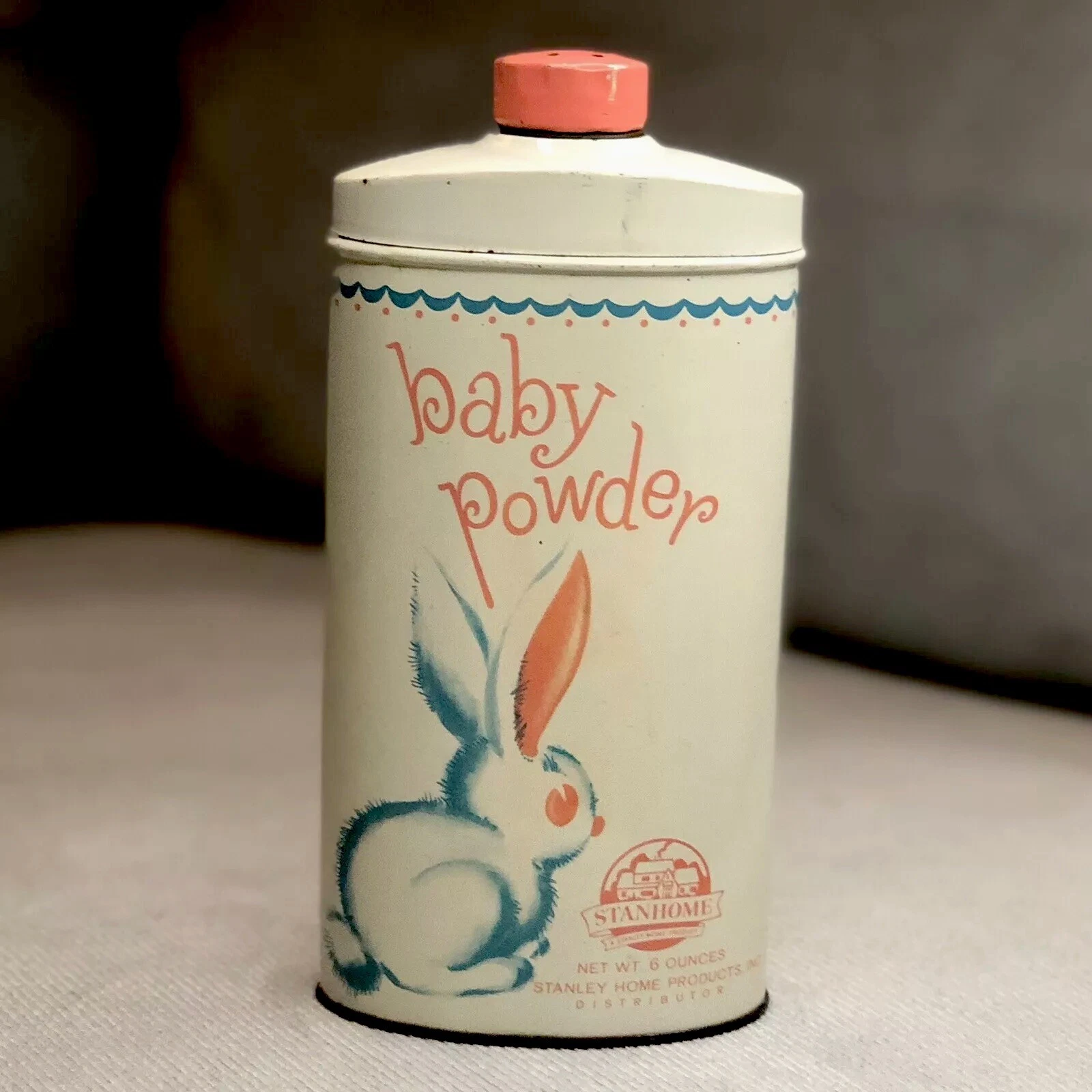 Vtg 1950’s Baby Powder White Can EUC! Pink, Blue Bunny STAN HOMES Stanley Home