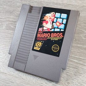 Super Mario Bros. (Nintendo NES) 5 Screw Game Cartridge w/ Dust Cover