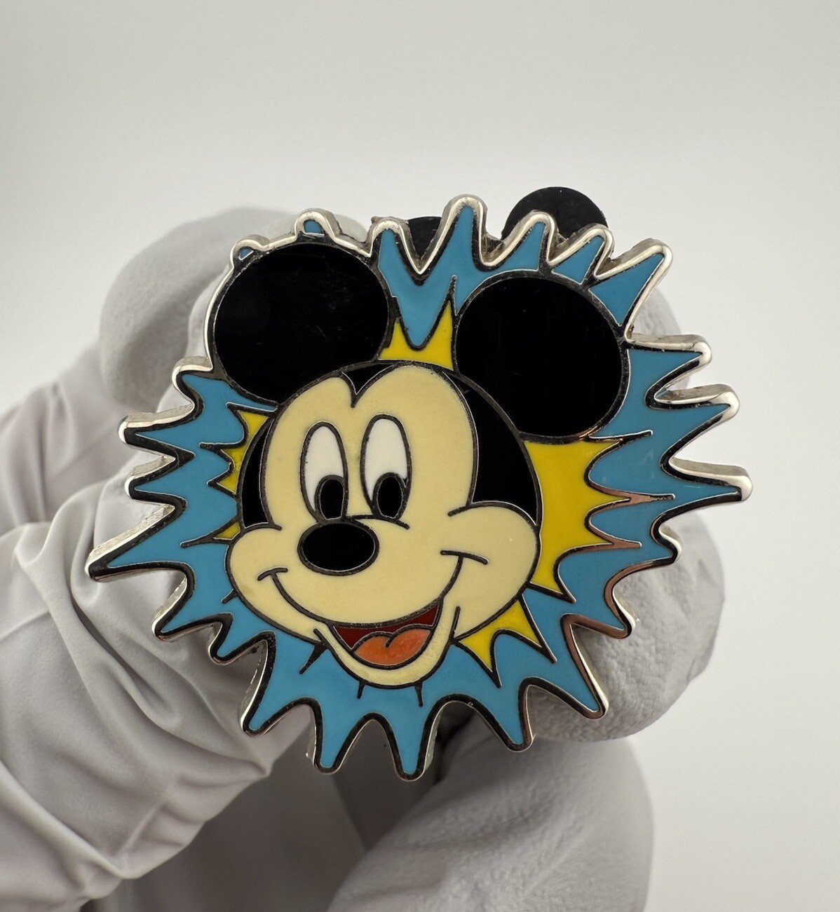 Disney Trading Pin 2010 Mini-Pin Collection Mickey Mouse Only Splash