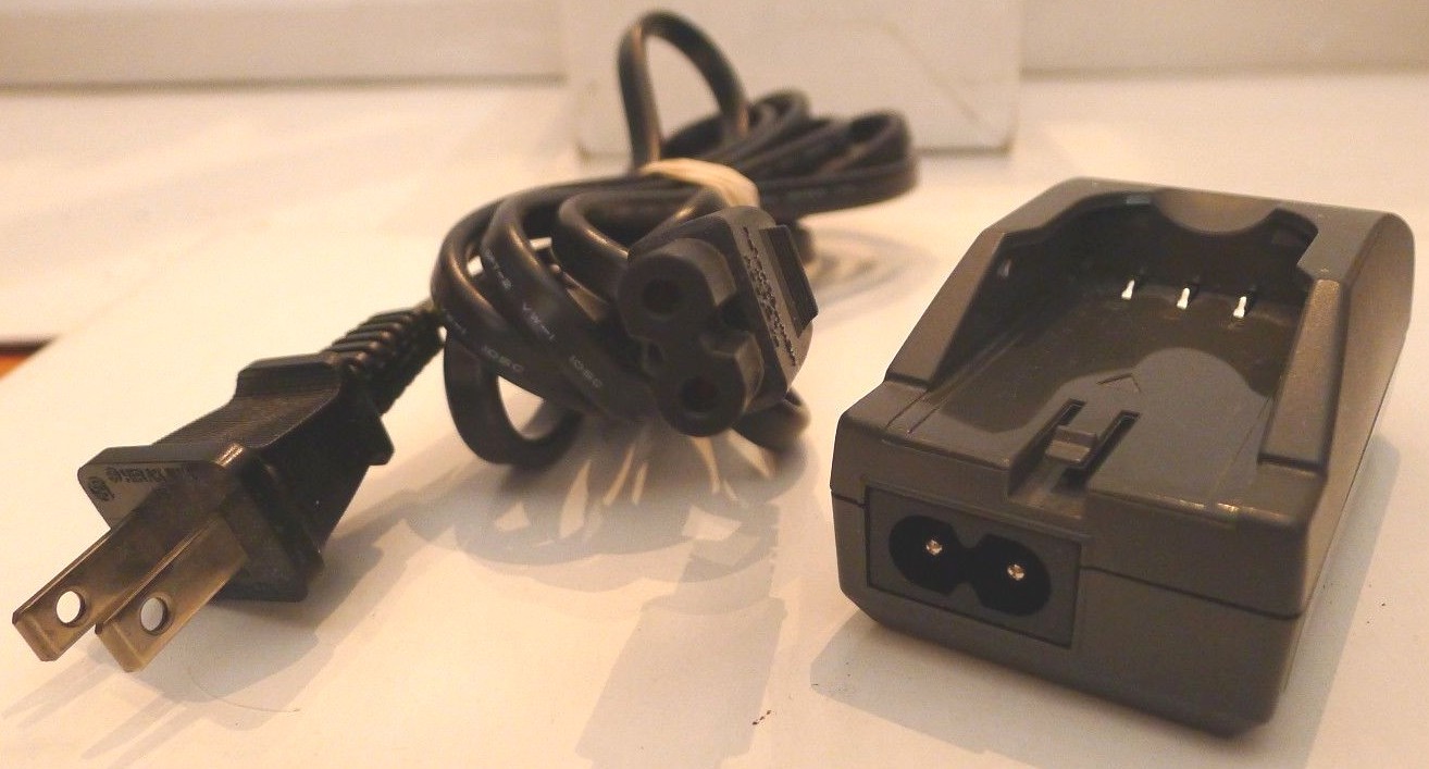 Genuine Olympus LI10C Battery Charger & Cord eBay