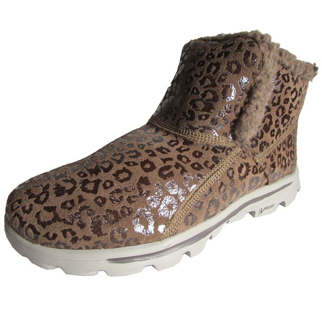 skechers go walk move chugga boots