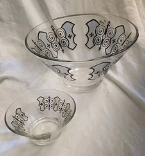 Vintage Mid Century Modern Espana Glass Anchor Hocking Chip And Dip Bowl Set 