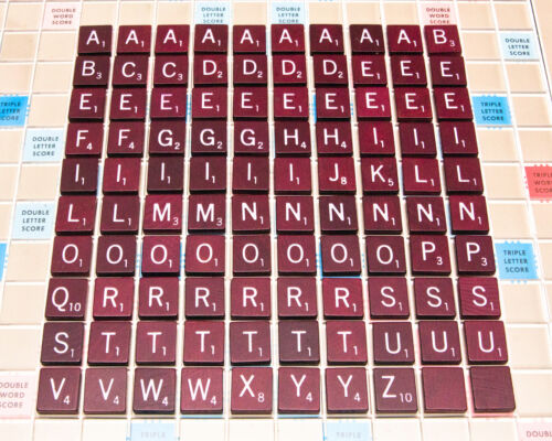 1977 Scrabble Deluxe Edition PICK / CHOOSE x1 Red Wooden REPLACEMENT TILE Only - Imagen 5 de 12