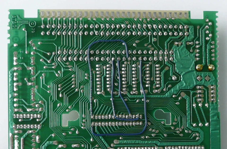The 1056 Board -- Atari 400 1056k Axlon Memory Upgrade - Image 2 of 3