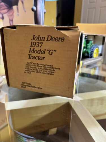 ERTL JOHN DEERE 1937 MODEL G & 1958 MODEL 630 LP 1/16 SCALE PRECISION DIE CAST - Picture 4 of 5