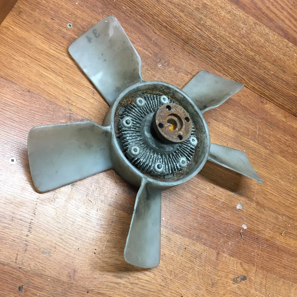 Suzuki Sidekick Chevy GMC Tracker Viscous Coupling Cooling Fan Aisin *B20 Foto 3 de 4