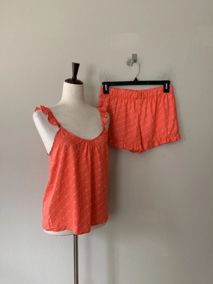 ¡NUEVO CON ETIQUETAS! Conjunto de pijama sin mangas y pantalones cortos estampados con volantes Jenni para mujer talla XS naranja dormido Foto 2 de 4