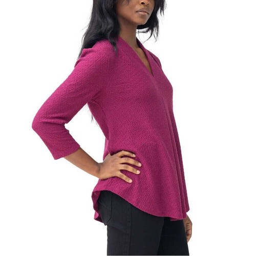 Cable & Gauge Textured Ladies' V-Neck Top - 第 3/13 張圖片
