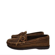 Minnetonka Women  s Classic Leather Double Bottom Hardsole Moccasins Brown Size 8
