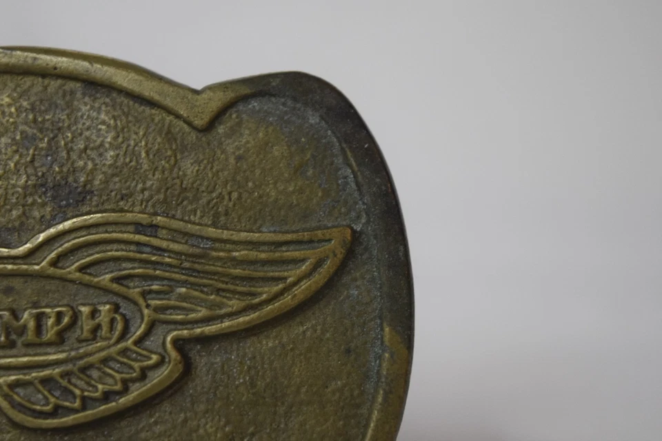 Fivela de motocicleta Triumph rara vintage latão maciço - colecionável clássico motociclista - Imagem 2 de 4