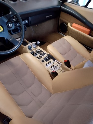Ferrari 208 Turbo GTB - Bild 15 von 24