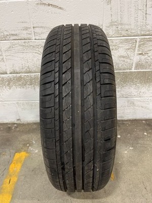 1x P225/60R17 GT Radial Champiro VP1 10/32 98 T Used Tire 2256017