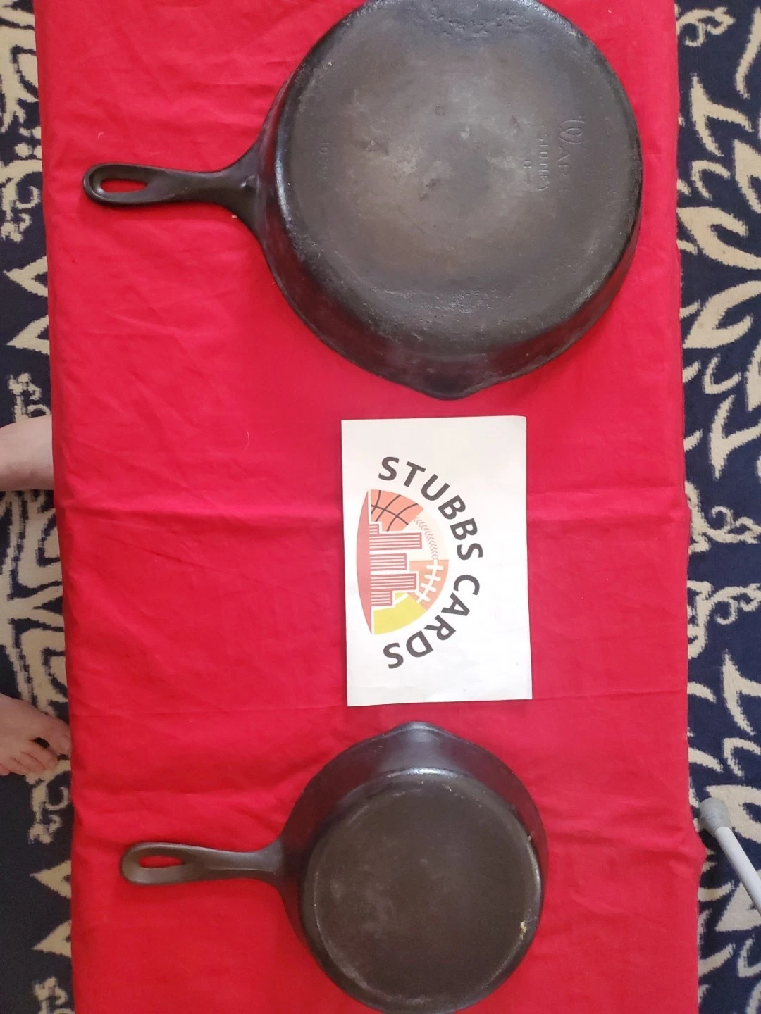 Vintage Wagner Ware Sidney O #10 1060A & #5 1055E Cast Iron SkilletS