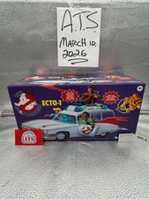 Brand New Hasbro Kenner Classics The Real Ghostbusters Ecto-1 Retro Vehicle 2021