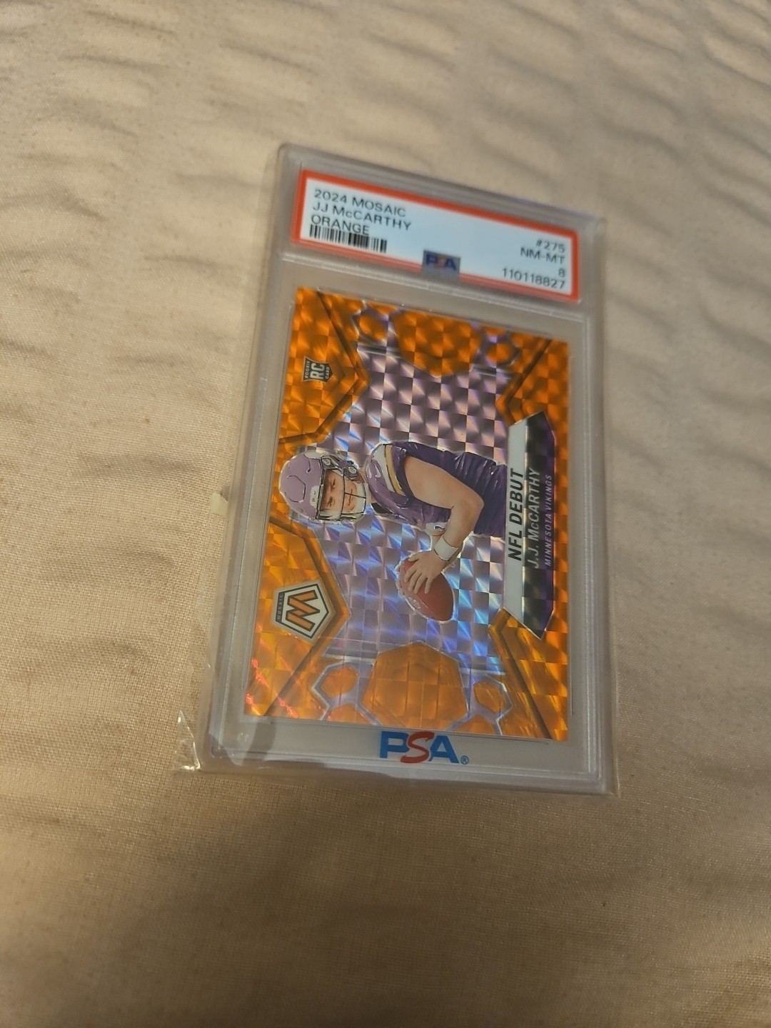 2024 Panini Mosaic NFL Debut J.J. McCarthy #275 orange/199 graded 8