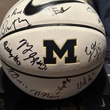 2025/2026 Michigan Wolverines Basketball Team Signed Ball Dusty May Yaxel Morez