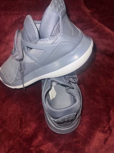 Size 10.5 - Jordan Fly 89 Gray - Picture 7 of 10