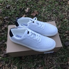 Steve Madden Men's Courts Sneaker in White Size 9.5 NEW WITH BOX LAST PAIR