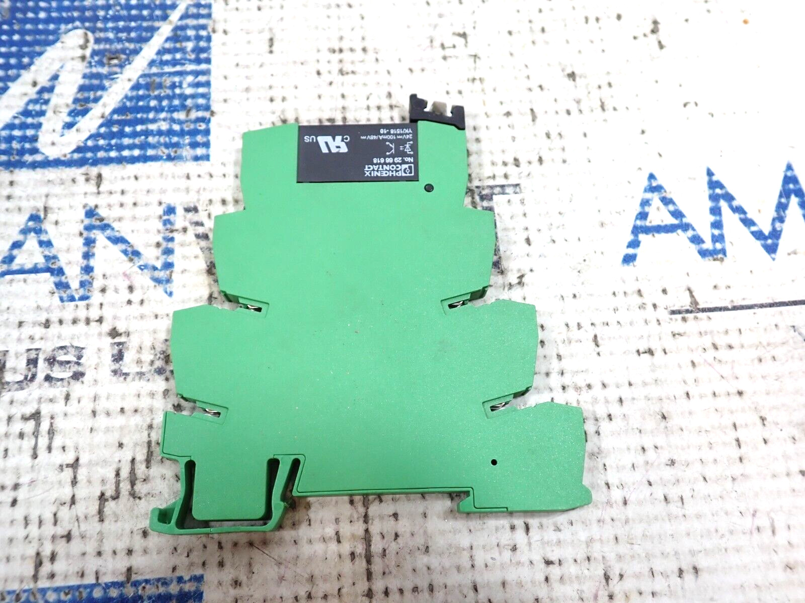 Phoenix Contact PLC-BSC-24DC/21 Relay 24 VDC with 2966618 Used