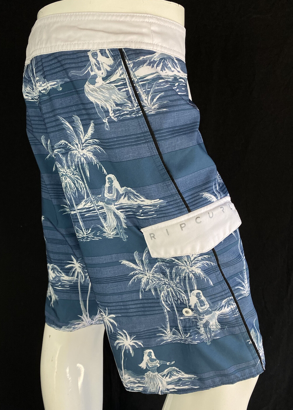 Rip Curl Blue Hawaiian Hula Print Board Shorts, Men's… Gem