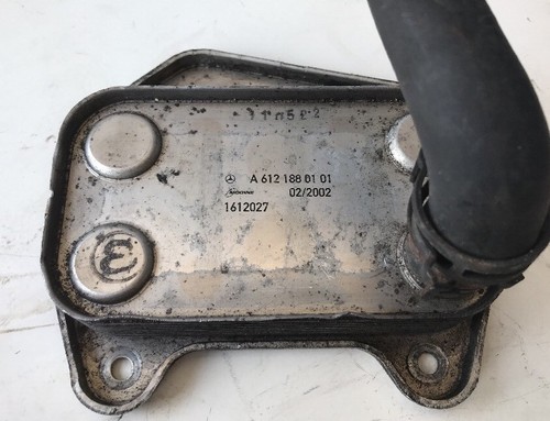 MERCEDES ÖLKÜHLER A6121880101 OM612 W203 W210 200 220CDI