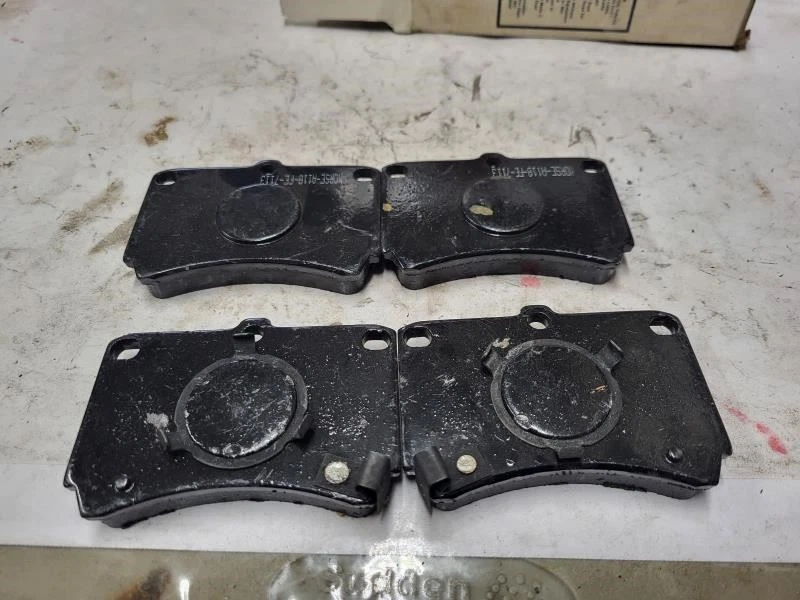 Brake Pad Sets 2-Wheel Set Front for Ford Escort/Mercury Tracer/Mazda 323 - Image 3 of 3