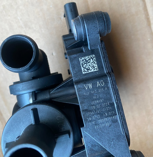 Porsche 9J1 Stellelement Magnetventil Kühlmittelkreislauf Solenoid 9J1963375P - Picture 4 of 4
