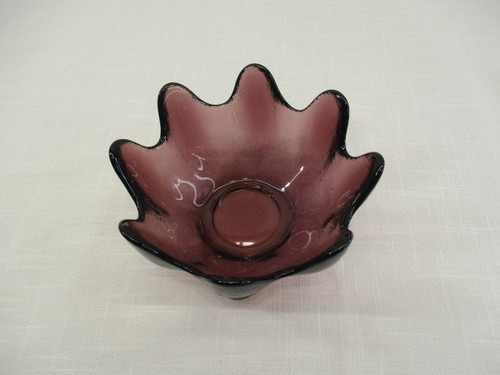Richard Blenko Amethyst Lotus Petal Bowl Purple Art Glass Signed 2000 Label USA - Picture 3 of 11