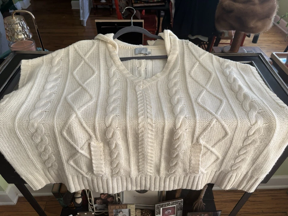 Michael Stars Cream Cable Knit Hoodie Sweater Size 2 - Image 2 of 4