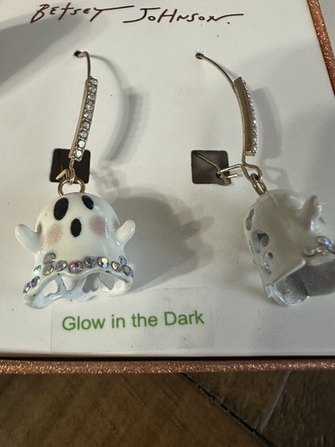 Orecchini pendenti strass Betsey Johnson Halloween fantasmi brillano al buio nuovi - Foto 3 di 5