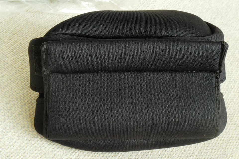 Leica M neoprene case short nose 14867 - Image 4 of 4