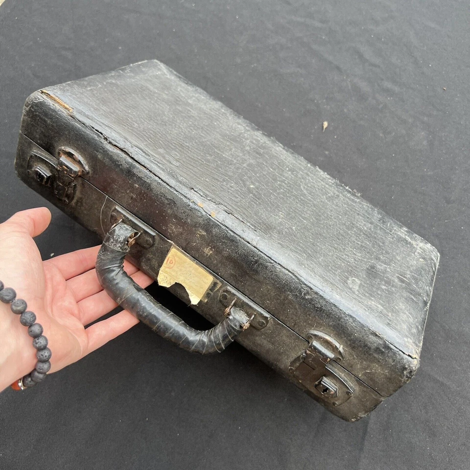 Vintage 1952 1953 Boosey & Hawkes Wooden Clarinet Serial Number 60181 - Image 3 of 4